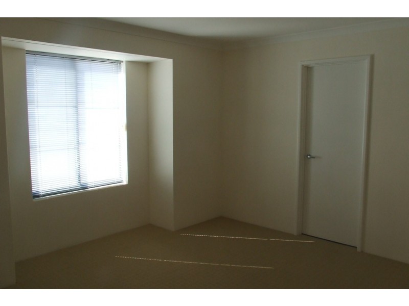 1/19 LIBERTY DRIVE, Clarkson WA 6030