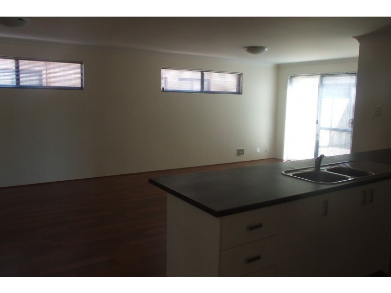 1/19 LIBERTY DRIVE, Clarkson WA 6030