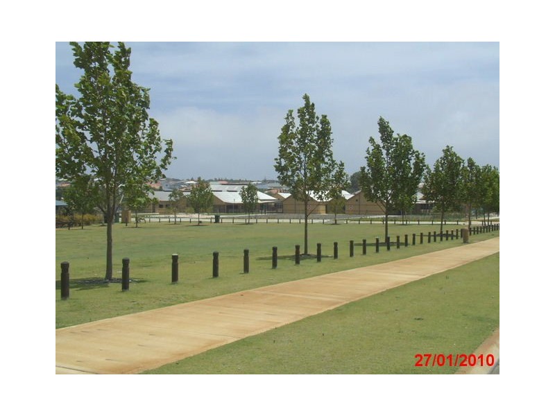 34 SOMERLY DRIVE, Clarkson WA 6030