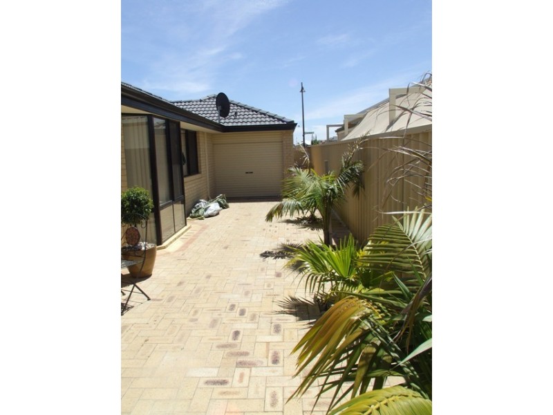 21 TETBURY ROAD, Butler WA 6036