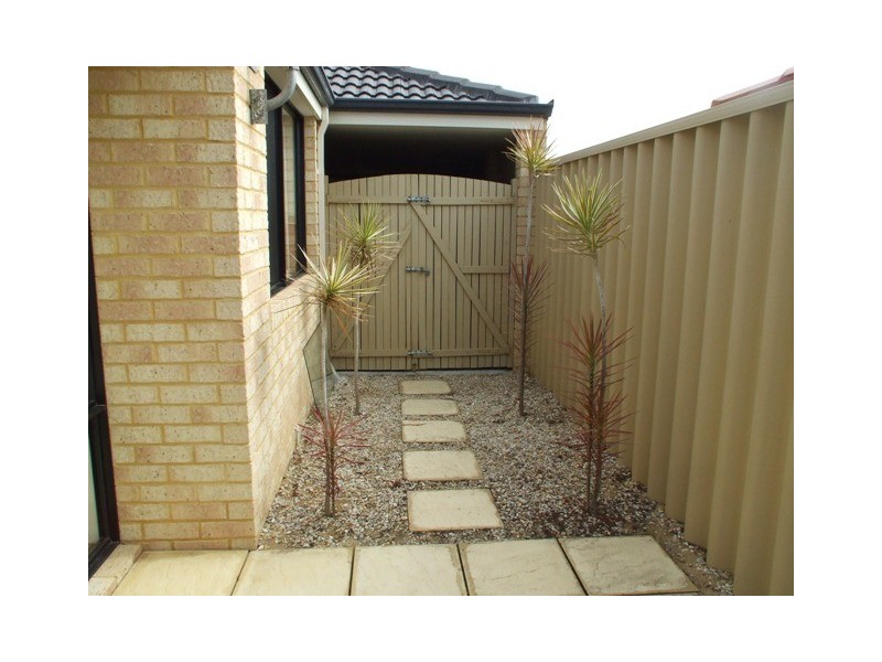 62 MARCHWOOD BLVD, Butler WA 6036