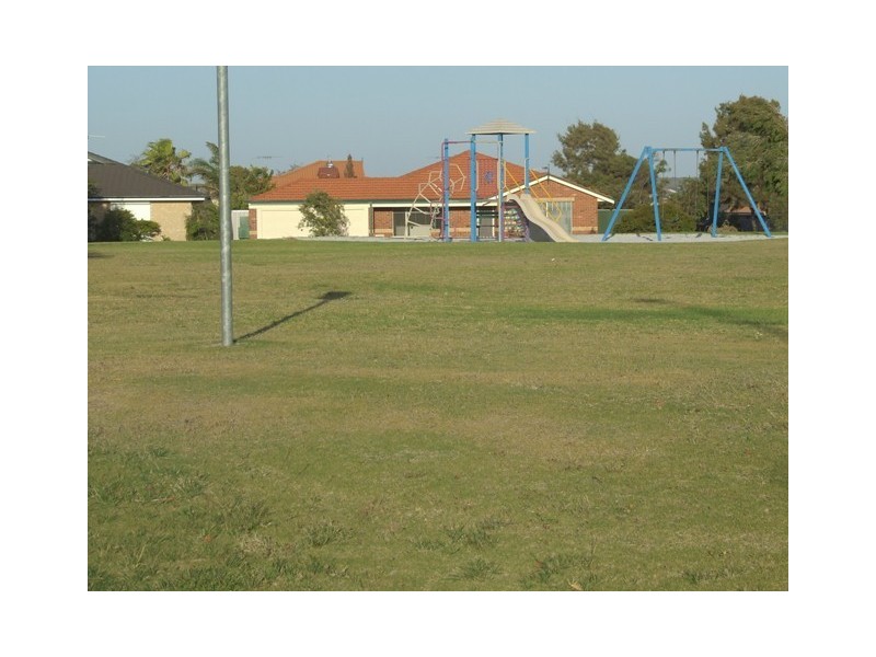 25 WHITE TERN ELBOW, Quinns Rocks WA 6030