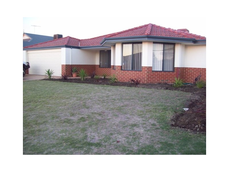 6 MINJAH CIRCUIT, Carramar WA 6031