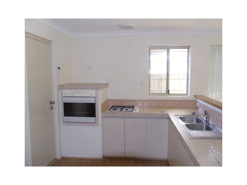 37 BELLEVILLE GARDENS, Clarkson WA 6030