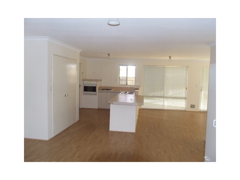 37 BELLEVILLE GARDENS, Clarkson WA 6030