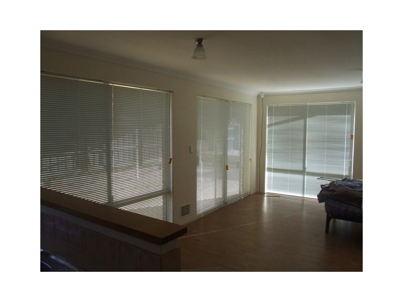 37 BELLEVILLE GARDENS, Clarkson WA 6030