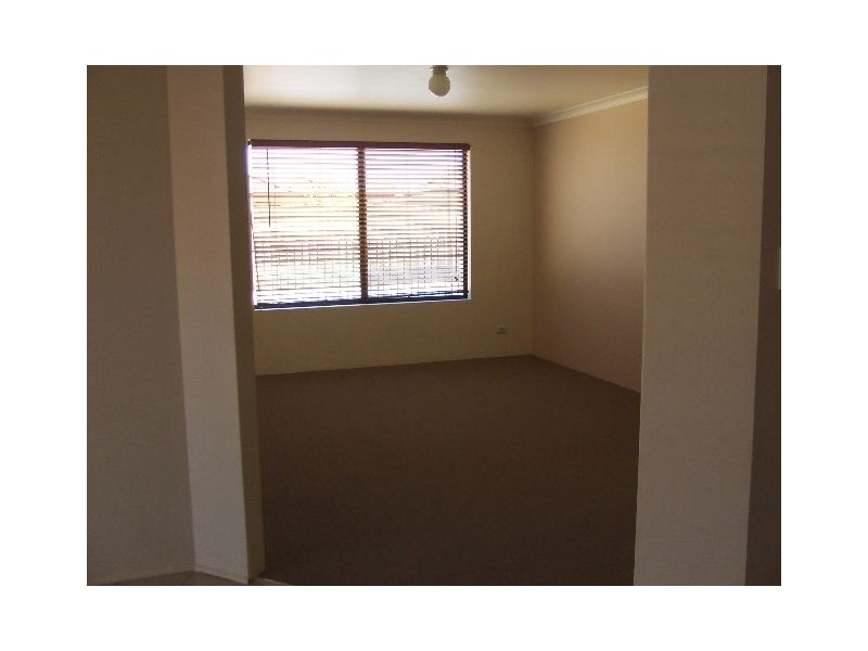 10 Tidworth Elbow, Butler WA 6036
