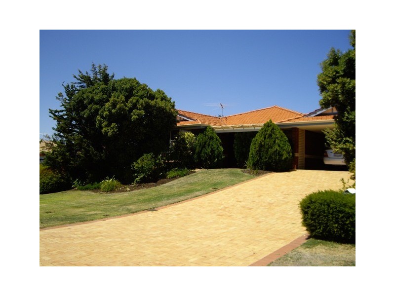 54  MEADOWBROOK PROMENADE, Currambine WA 6028