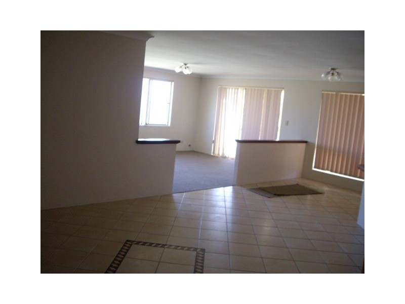 54  MEADOWBROOK PROMENADE, Currambine WA 6028