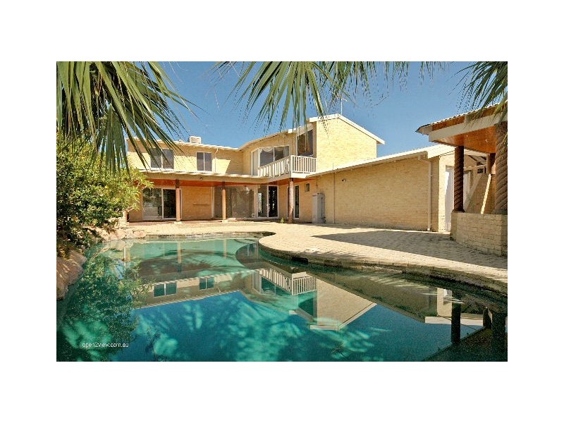 50 Royal Melbourne Avenue, Connolly WA 6027