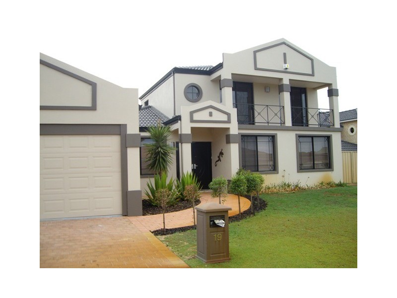 19 La Grange Loop, Currambine WA 6028