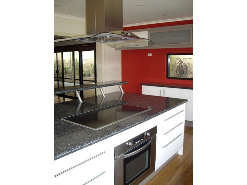 19 La Grange Loop, Currambine WA 6028