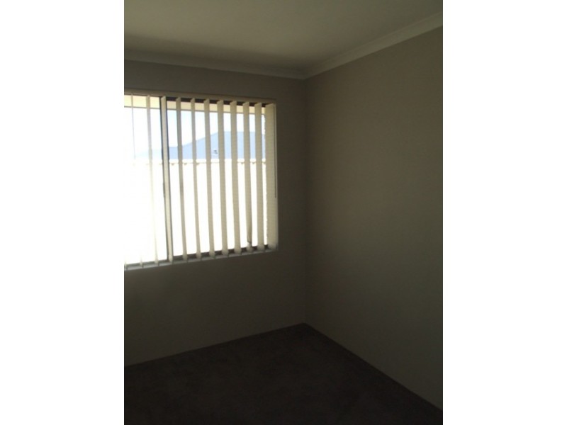 49 Apsley Bend, Tapping WA 6065