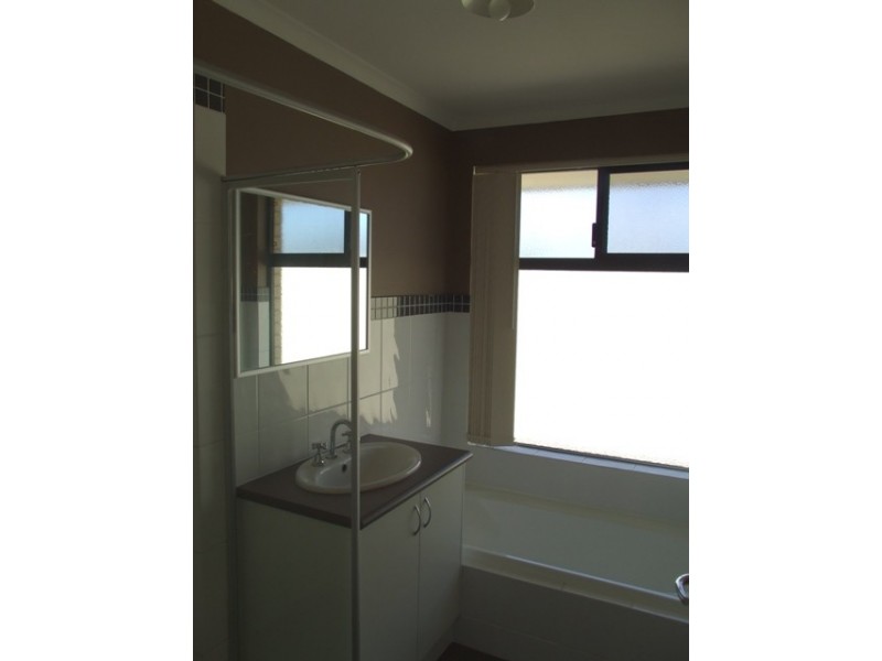 49 Apsley Bend, Tapping WA 6065