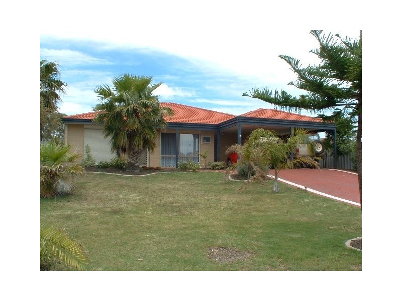 10 SPRINGHAM COURT, Merriwa WA 6030