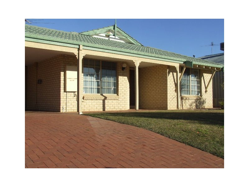 6 MUIRON CLOSE, Ridgewood WA 6030