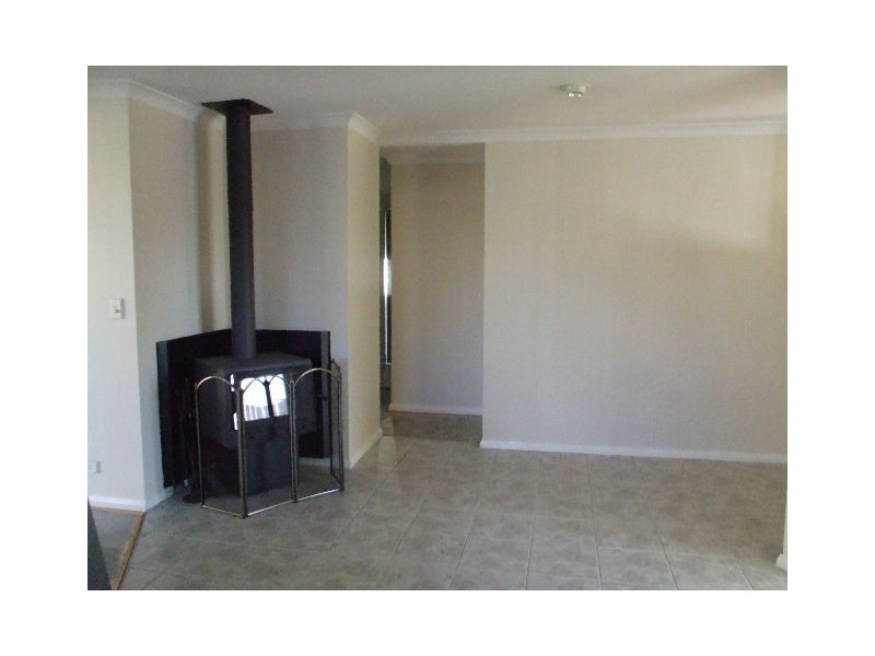 6 MUIRON CLOSE, Ridgewood WA 6030