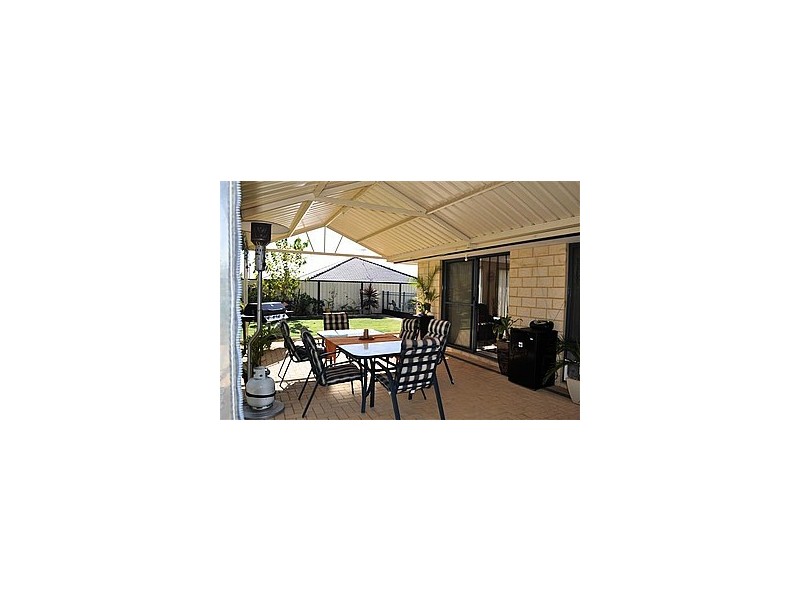 97 OCEAN KEYS BLVD, Clarkson WA 6030