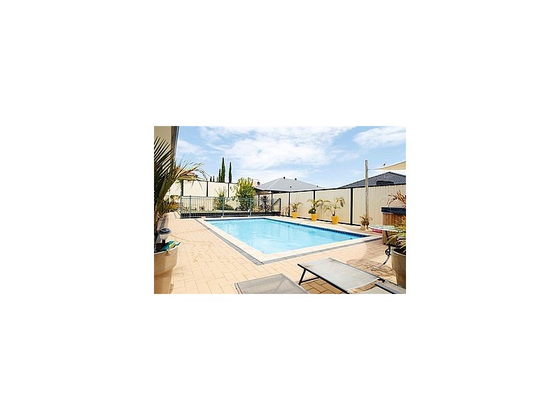 97 OCEAN KEYS BLVD, Clarkson WA 6030