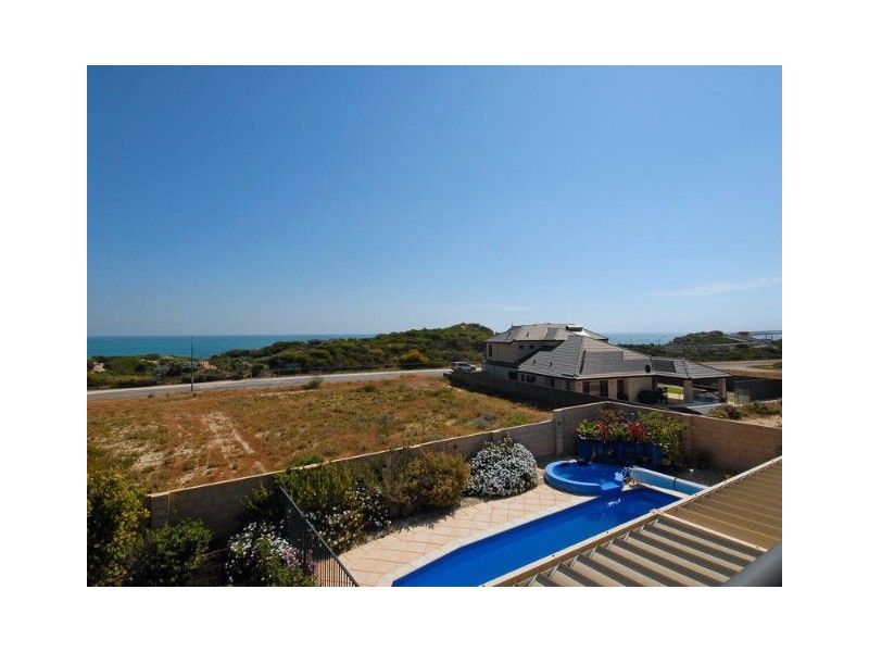 5 TARWHINE TURN, Yanchep WA 6035