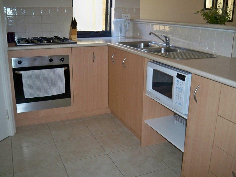 10A RIDGEWOOD BLVD, Ridgewood WA 6030