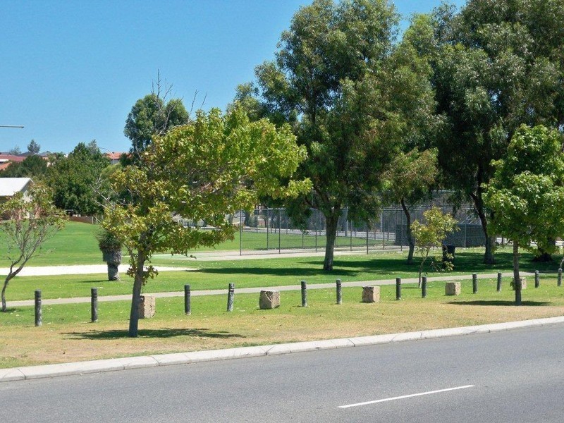 10A RIDGEWOOD BLVD, Ridgewood WA 6030