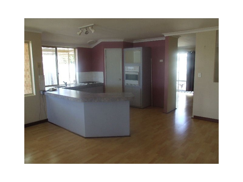 30 WHISTON CRESCENT, Clarkson WA 6030