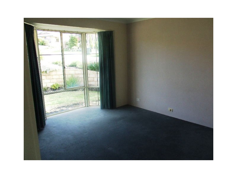 30 WHISTON CRESCENT, Clarkson WA 6030