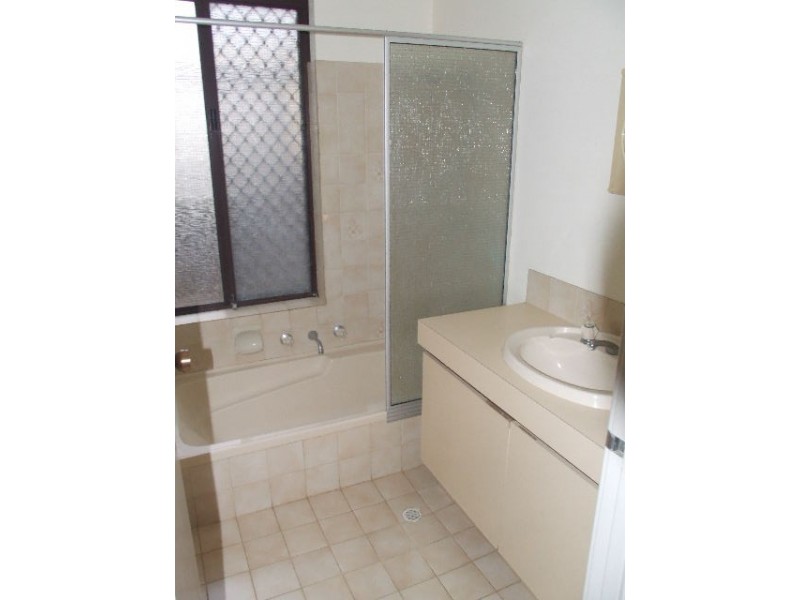 57 MULLALOO DRIVE, Mullaloo WA 6027