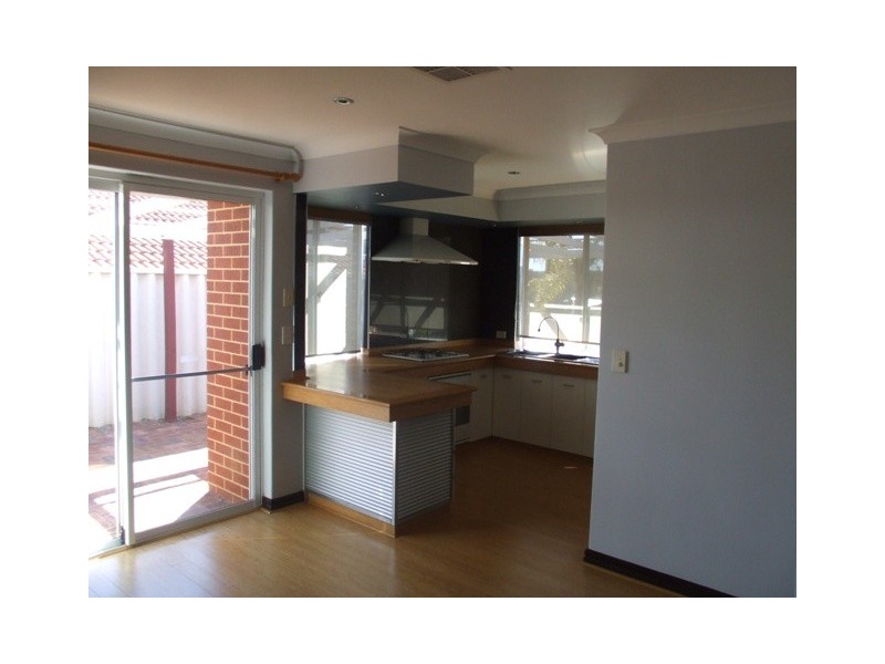 20 WHISTON CRESCENT, Clarkson WA 6030