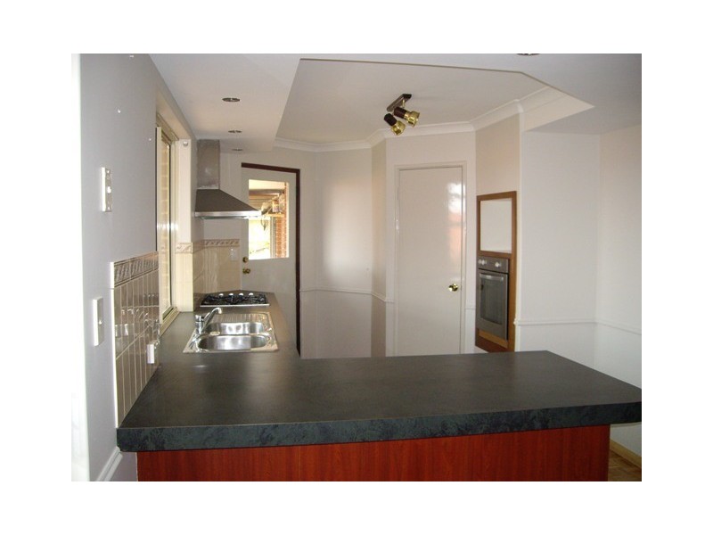 72 Stonehaven Parade, Kinross WA 6028