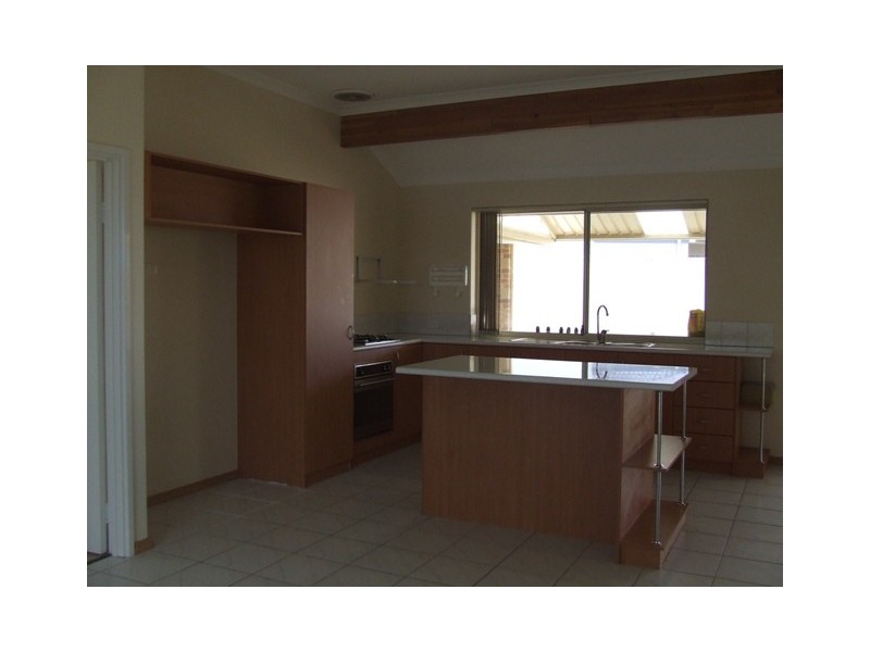 2 TUROSS PLACE, Ridgewood WA 6030