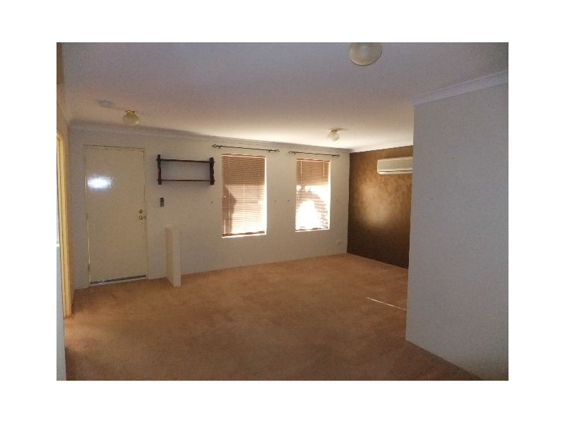 11 Frond Circuit, Banksia Grove WA 6031