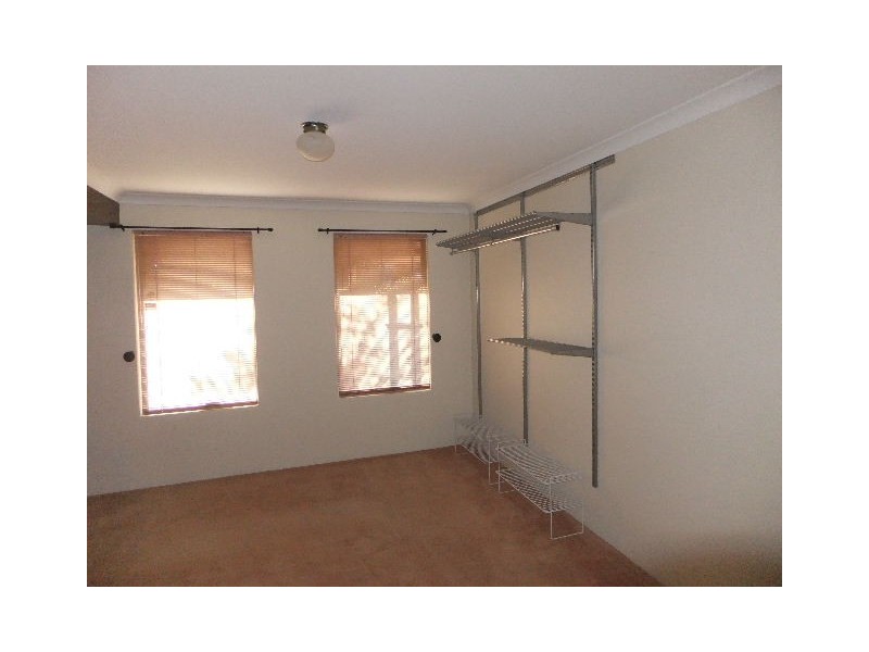 11 Frond Circuit, Banksia Grove WA 6031