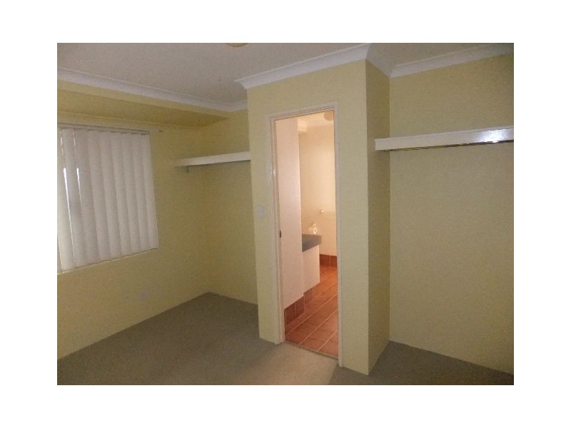 11 Frond Circuit, Banksia Grove WA 6031