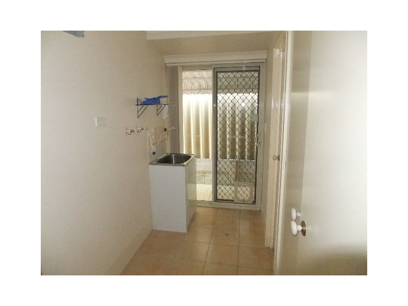 11 Frond Circuit, Banksia Grove WA 6031