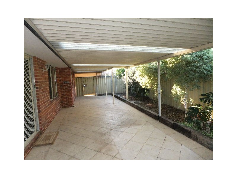 11 Frond Circuit, Banksia Grove WA 6031