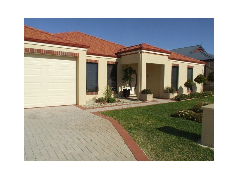 34 FLEMING PARKWAY, Clarkson WA 6030