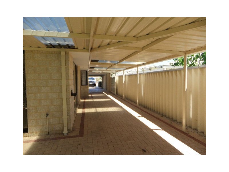 35 BRUNSWICK CIRCUIT, Banksia Grove WA 6031