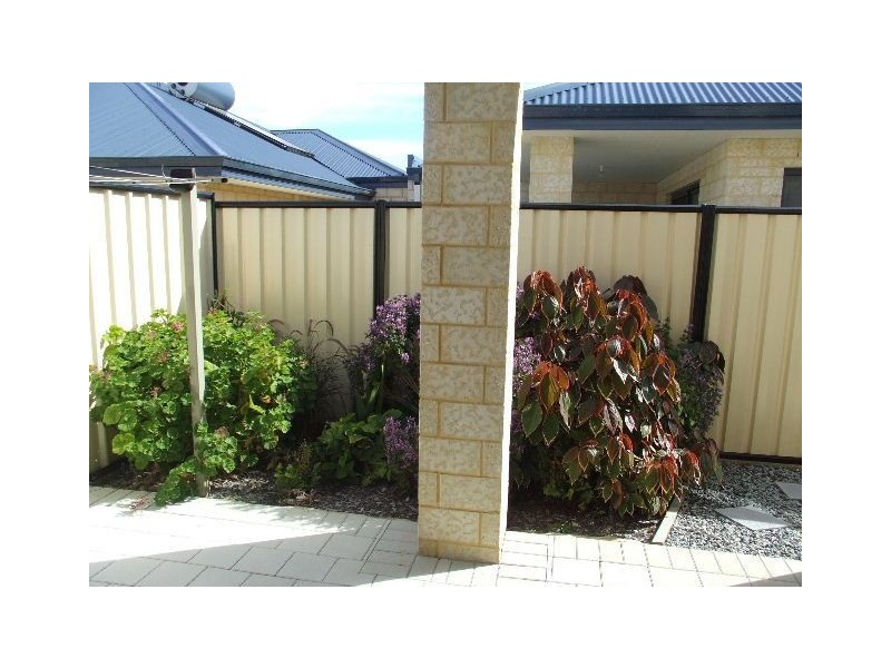 25 OAK PARK GREEN, Clarkson WA 6030