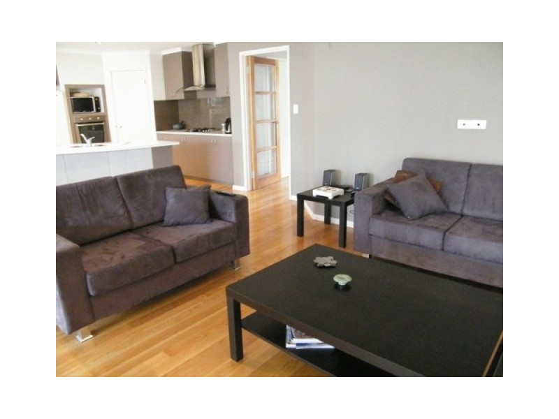 30 WHYALLA CHASE, Tapping WA 6065