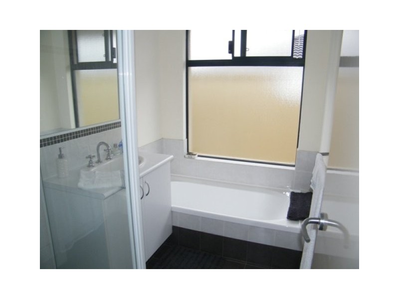 30 WHYALLA CHASE, Tapping WA 6065