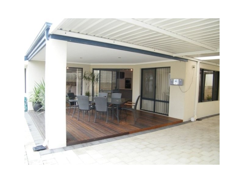 30 WHYALLA CHASE, Tapping WA 6065