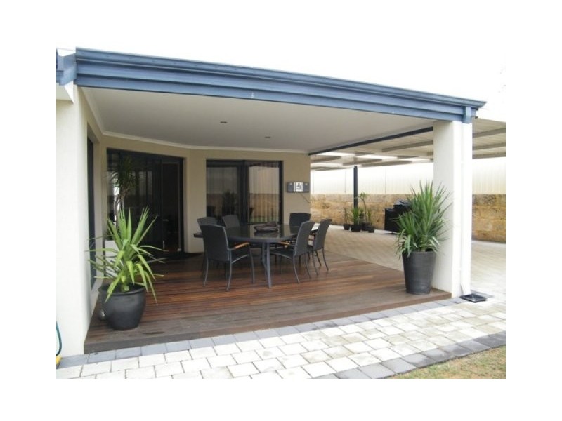 30 WHYALLA CHASE, Tapping WA 6065