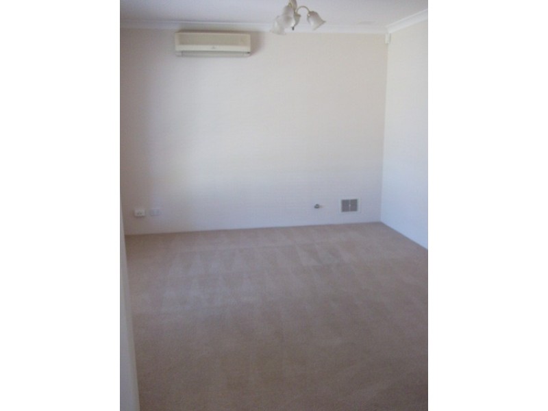 11 Jenolan Way, Merriwa WA 6030