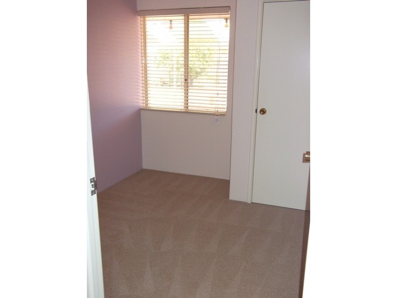 11 Jenolan Way, Merriwa WA 6030