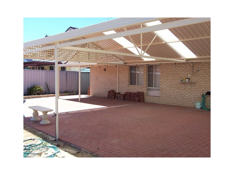 11 Jenolan Way, Merriwa WA 6030