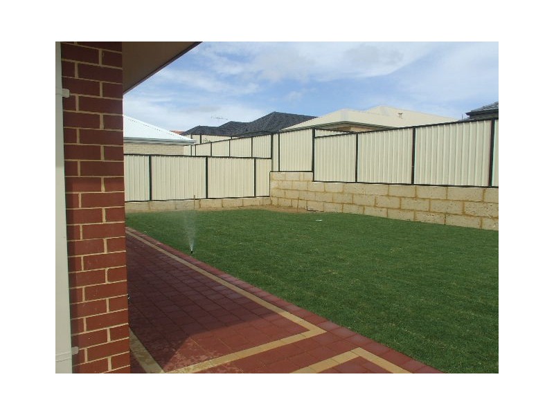 20 LANTERN WAY, Clarkson WA 6030