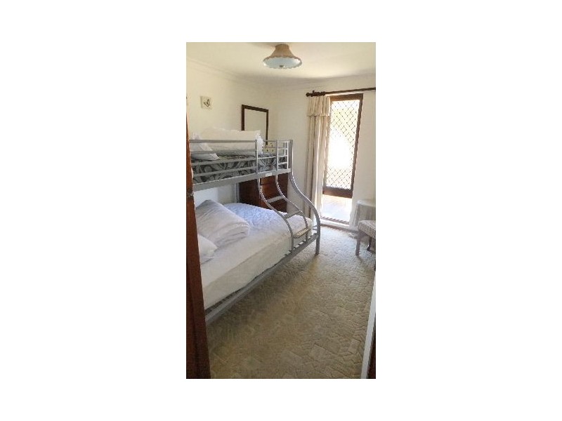 5 Hall Road, Quinns Rocks WA 6030