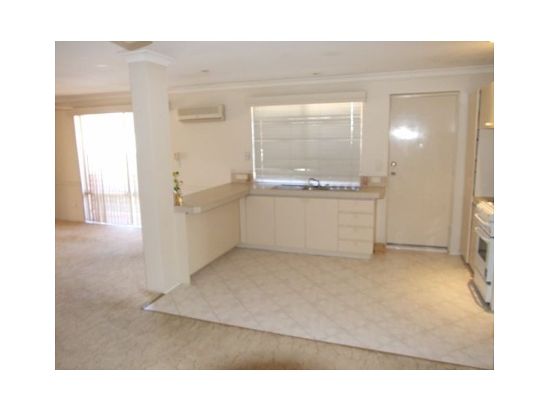 16 GARRIGAN PLACE, Clarkson WA 6030